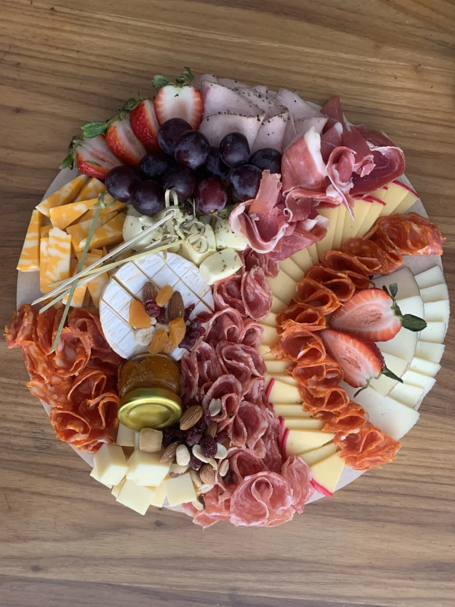 TABLA FAMIGLIA DELUXE Para 6 personas (pican hasta 8)